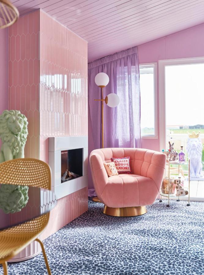 Fun Barbie Inspired, 6 Berth Caravan - Camber Sands Holiday Park, Near The Beach Екстериор снимка