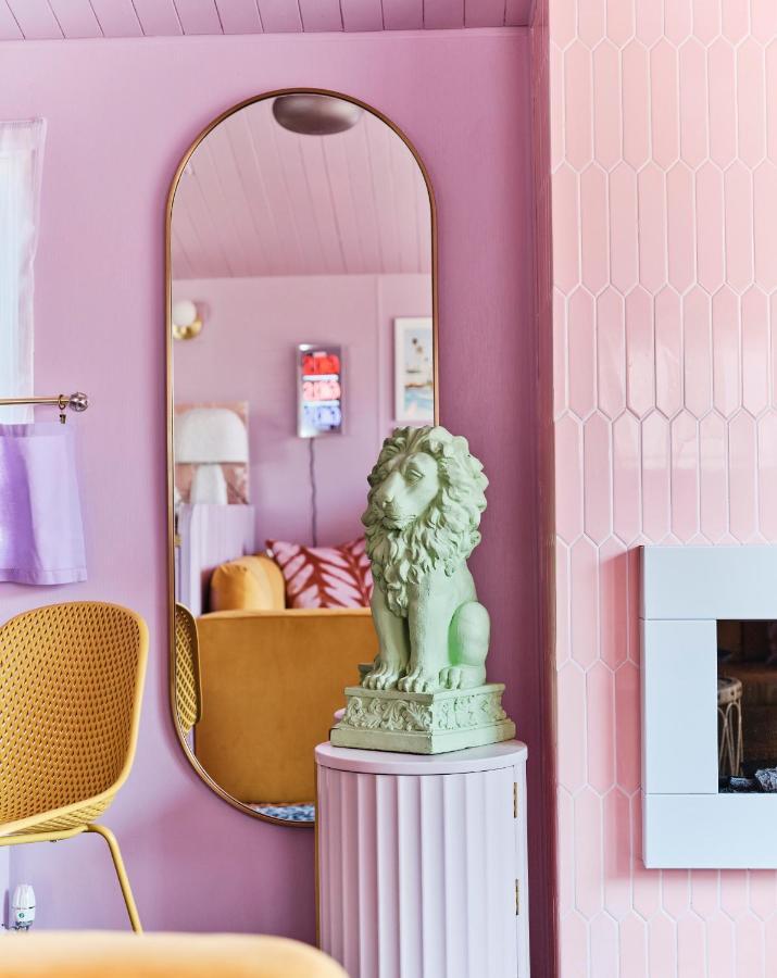 Fun Barbie Inspired, 6 Berth Caravan - Camber Sands Holiday Park, Near The Beach Екстериор снимка